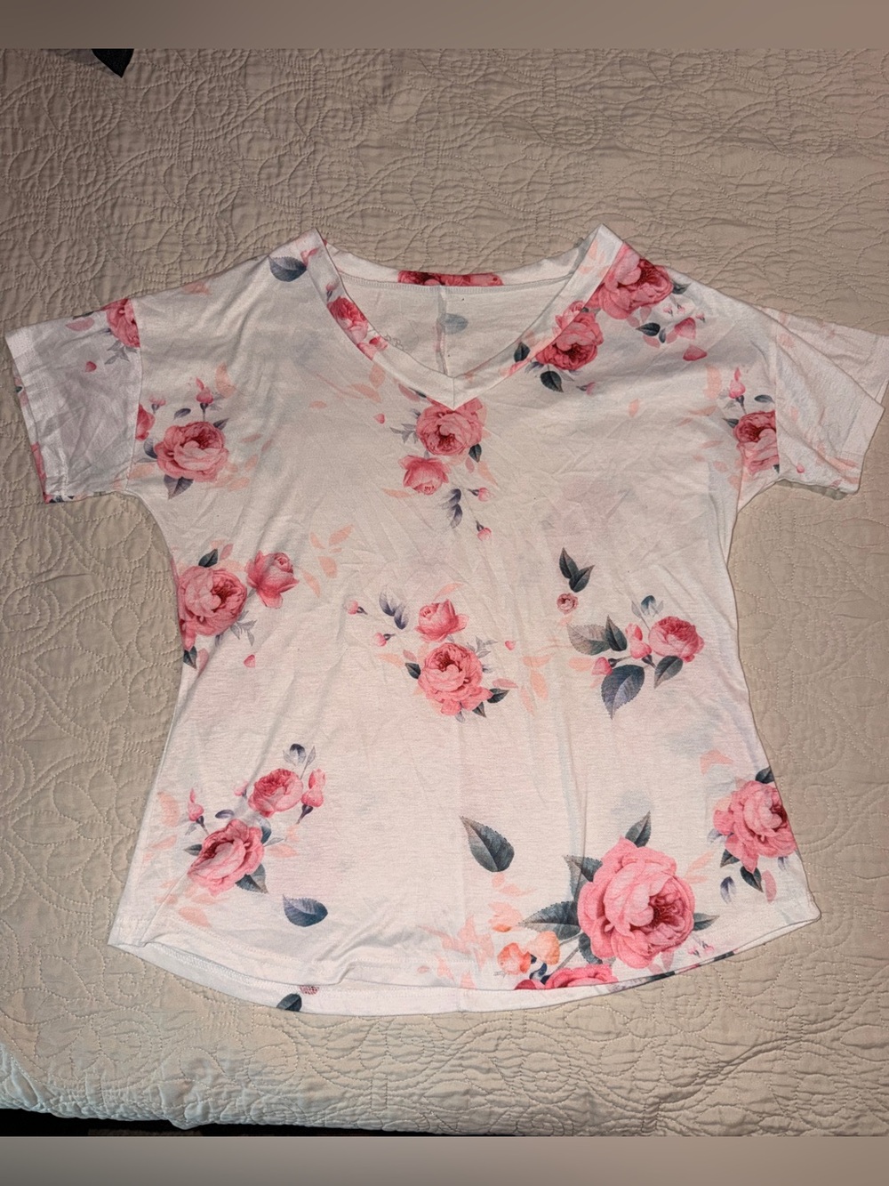 Women's Floral V-Neck Top in White with Pink Roses